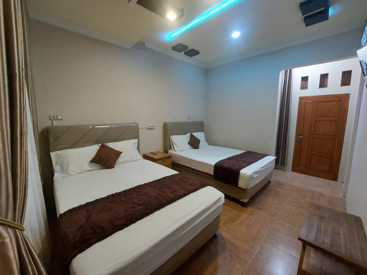 Homestay Banteng Adventure Dieng Mitra Reddoorz Diyeng Экстерьер фото